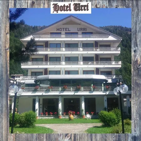 Urri Hotel 3*